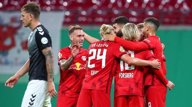 爱游戏 网页版-维尔纳戴帽，替补踢得开心，莱比锡还差一个主管