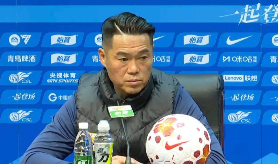 爱游戏 网页版-宿茂臻透露马德鲁加缺席有应对策略，对阵深圳已做好困难准备